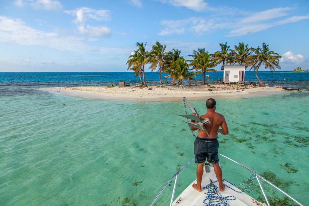 Hatchet Caye Island Resort (Adults Only) Placencia Bagian luar foto