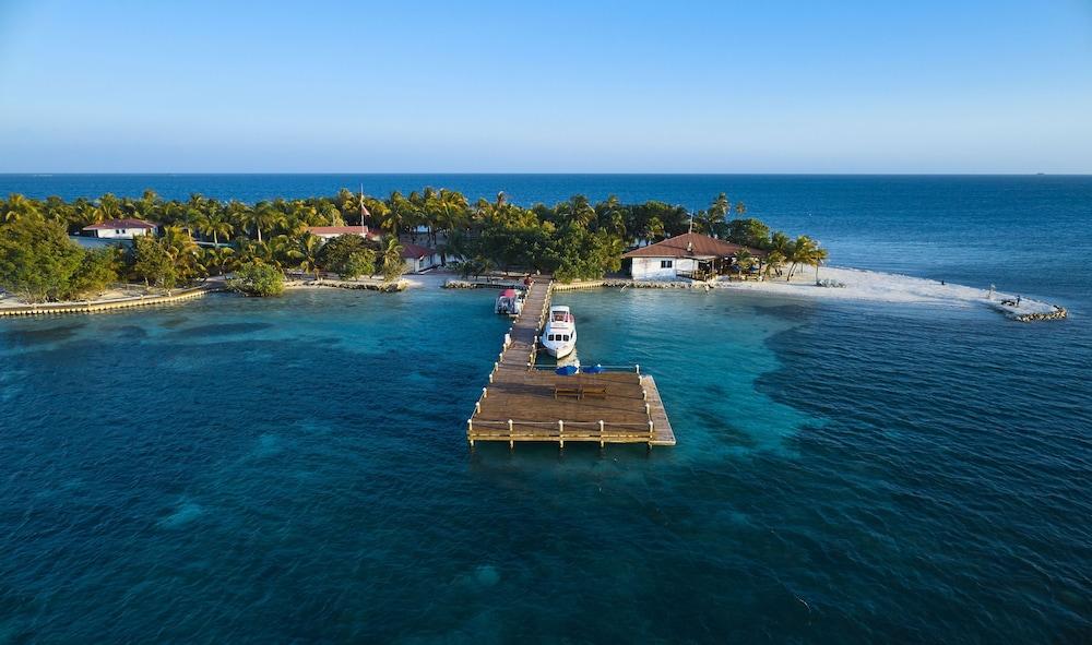 Hatchet Caye Island Resort (Adults Only) Placencia Bagian luar foto
