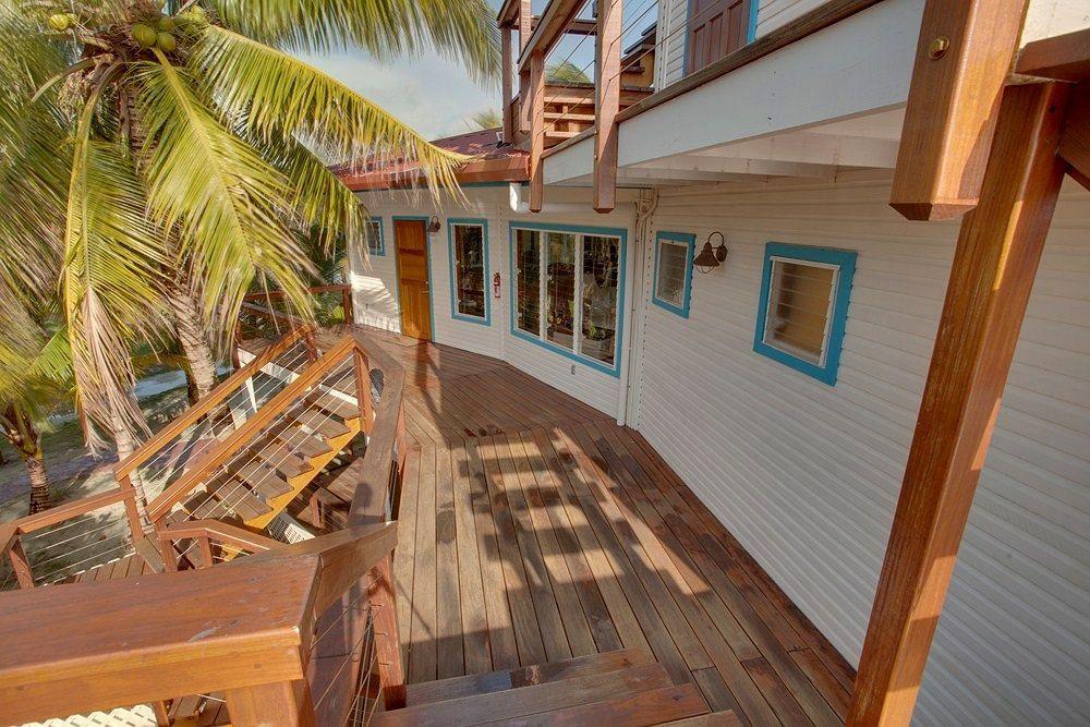 Hatchet Caye Island Resort (Adults Only) Placencia Bagian luar foto